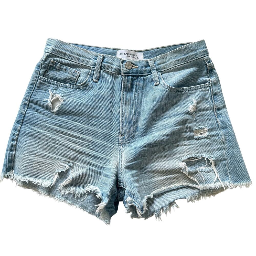 Just Black Denim (S) High Rise Distressed Denim Shorts Light Wash Cutoff Mom